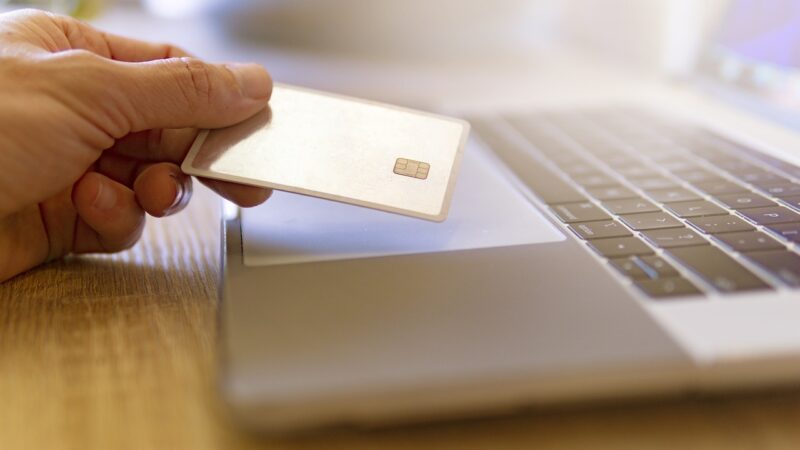 Online vásárlási tippek – Hogyan vásároljunk biztonságosan és okosan az interneten?