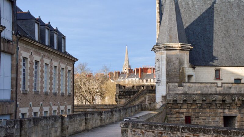 Nantes csodálatos látnivalói: Kulturális és történelmi útikalauz