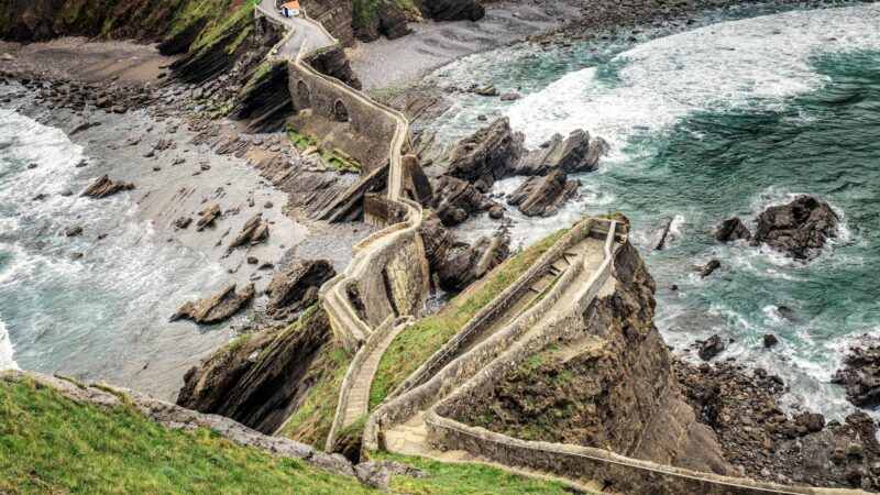 Így fedezhetjük fel Észak-Spanyolország legizgalmasabb tengerparti városait