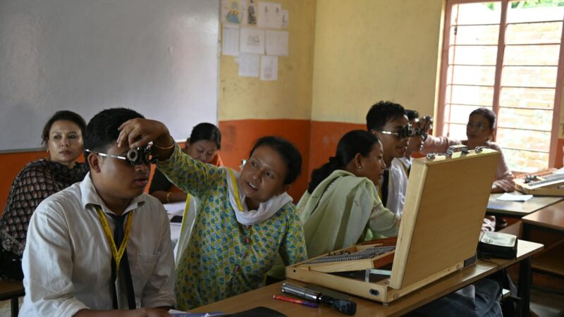 Miért érdemes tudatosan pihentetni a szemünket a digitális világban?