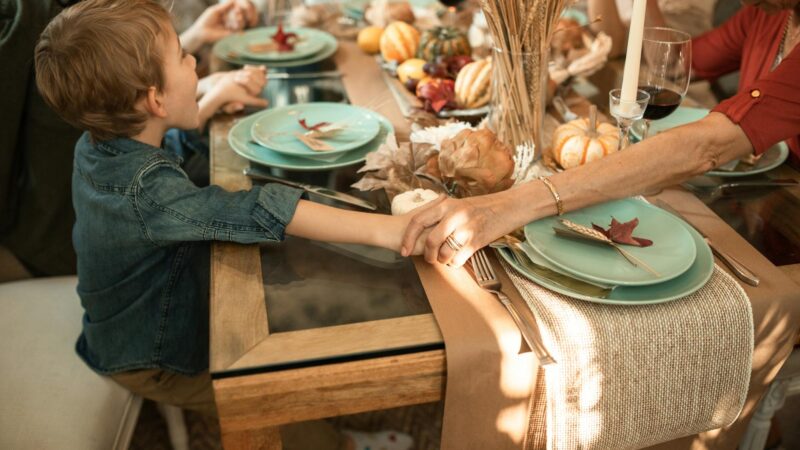 Így ültethetjük újra egy asztalhoz a családot a rohanó hétköznapokon is