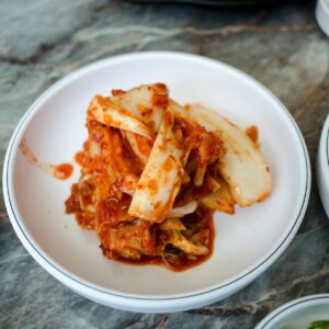 Miért érdemes rendszeresen fermentált ételeket fogyasztanunk?