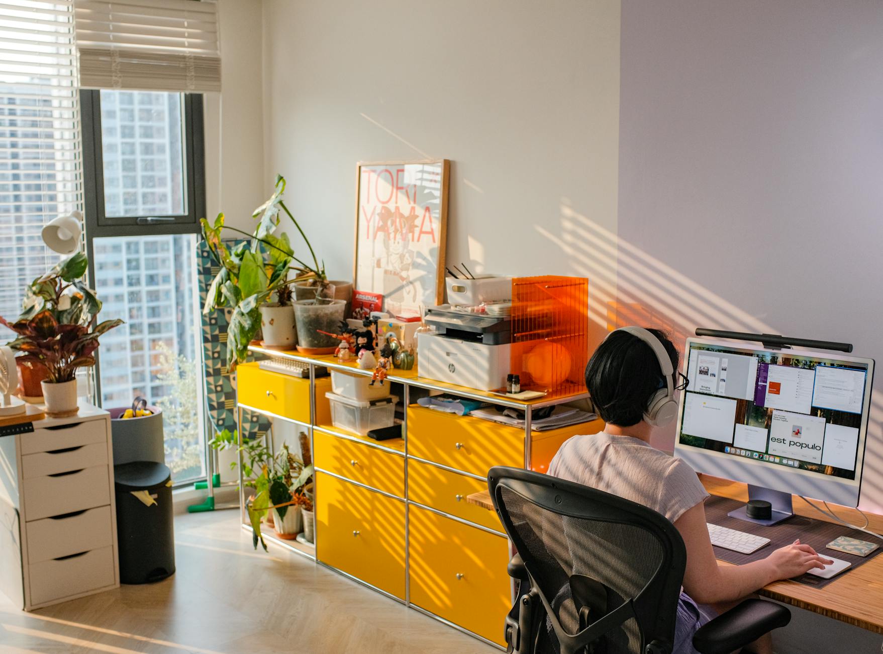 Így alakíthatunk ki kényelmes munkasarkot egy apró lakásban is