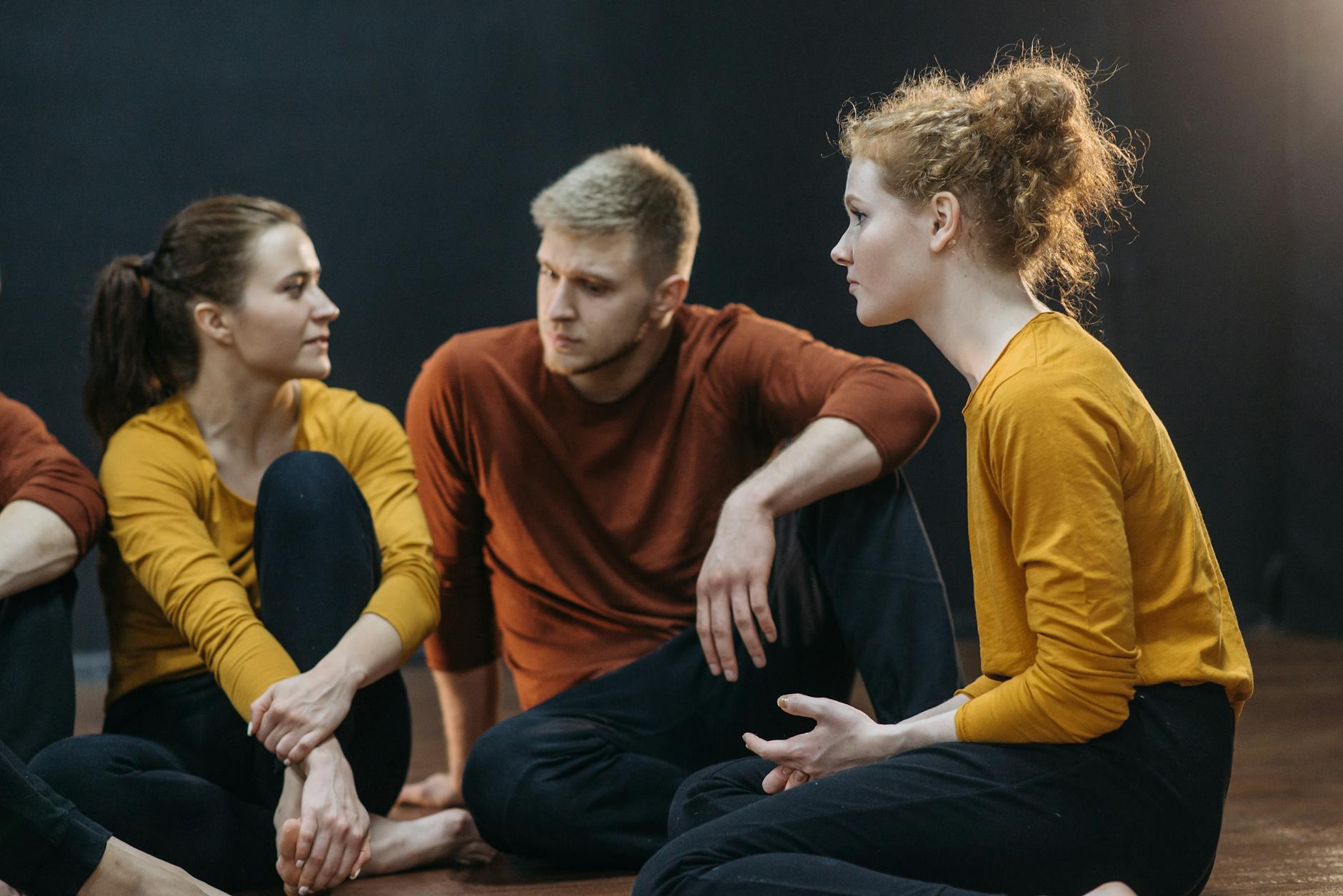 Hogyan tanulhatunk meg újra valóban figyelni a beszélgetőpartnerünkre?