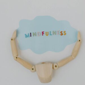 Hogyan békélhetünk meg a múltbeli döntéseinkkel?