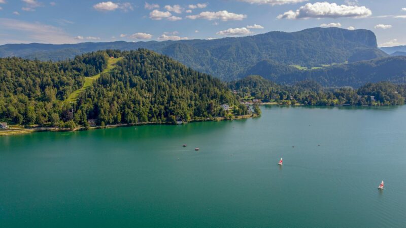 Miért Szlovénia a legjobb választás, ha közeli és zöld kikapcsolódásra vágyunk?