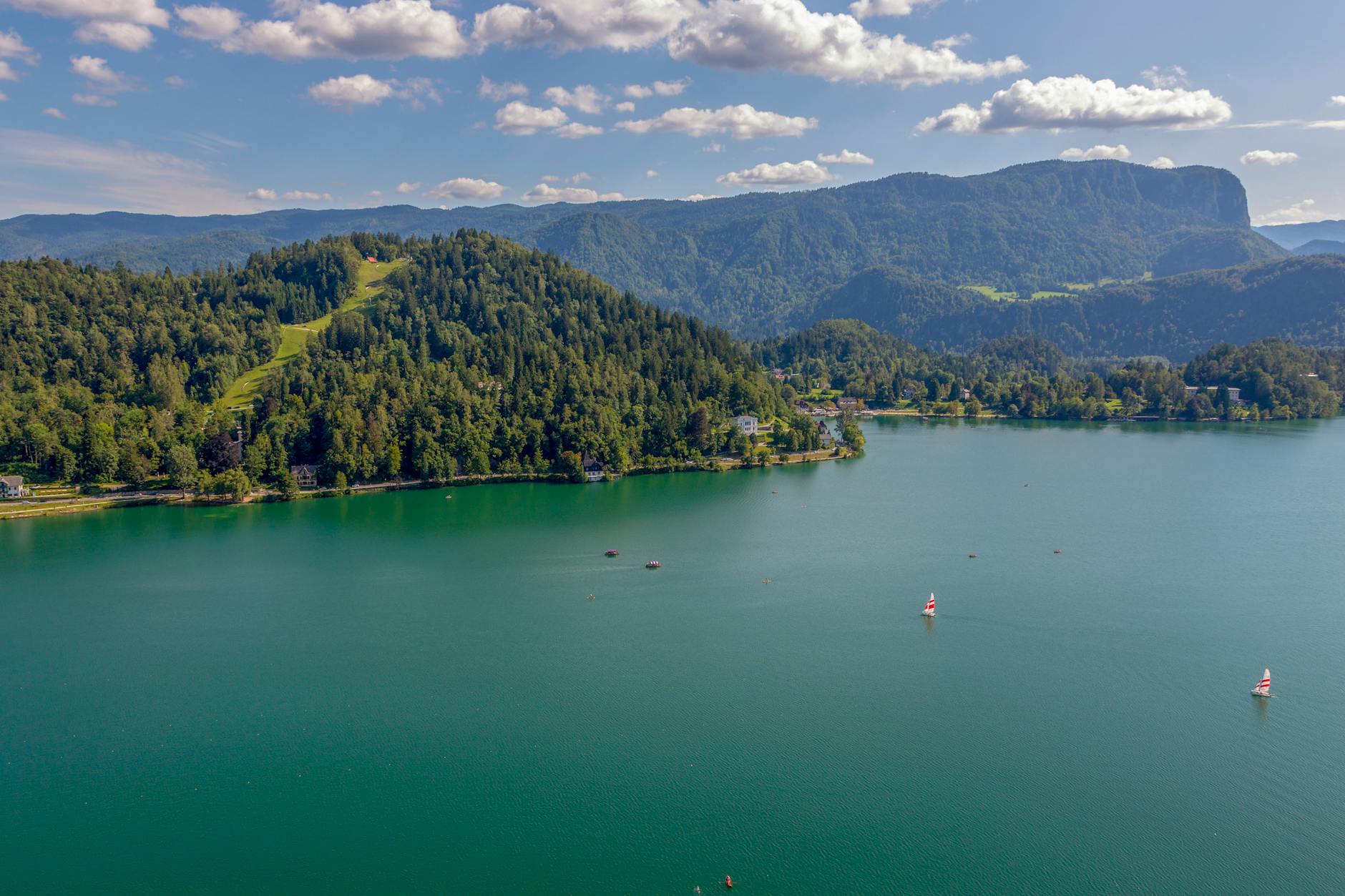 Miért Szlovénia a legjobb választás, ha közeli és zöld kikapcsolódásra vágyunk?